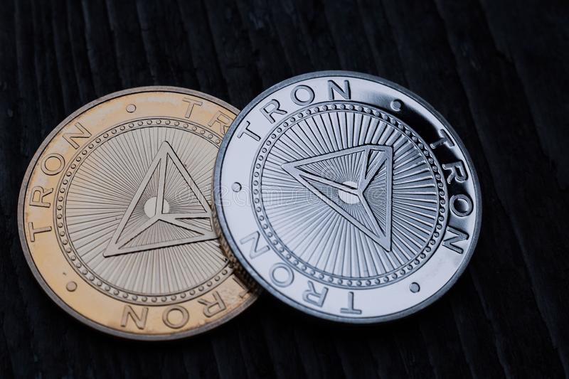 ميزات عملة ترون TRON TRX